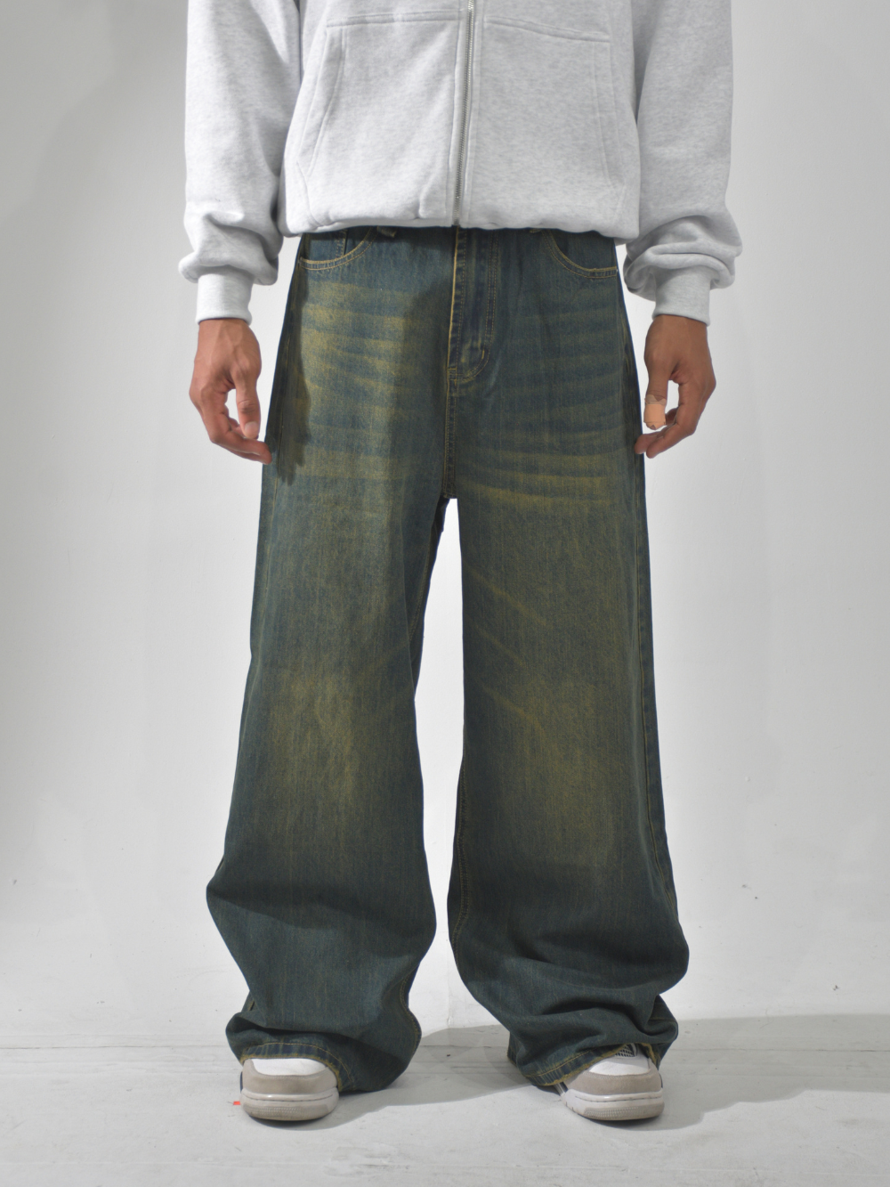 Foundation Jeans [Old Blue]